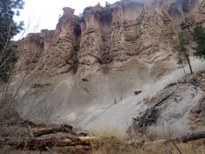 Tsherige otowi bandelier photo