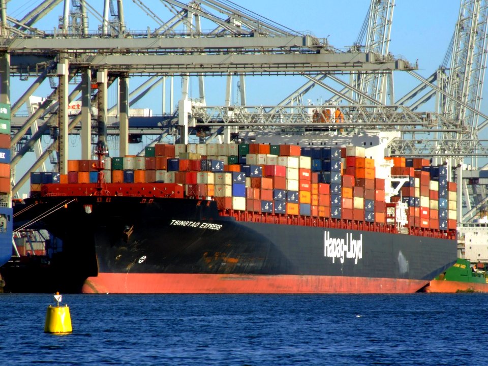 TsingTao Express IMO 9320702, Port of Rotterdam, Holland, 06JAN2009 pic1