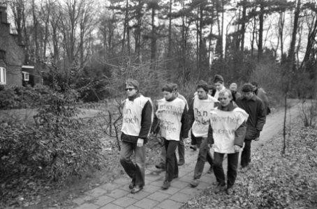 Tsjechische studenten in Nederland protesteren tegen toestand in Tsjecho Slowaki, Bestanddeelnr 922-0284