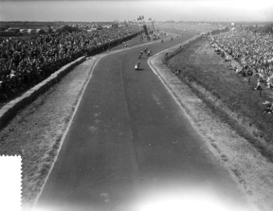 TT races Assen , start 250cc, Bestanddeelnr 906-5872