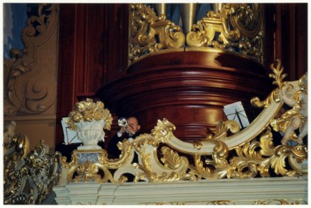 Trompetklanken bij het Müllerorgel in de Grote of St. Bavokerk t.g.v. jhet jaarlijks congres van de Vereniging van Nederlandse Gemeenten. NL-HlmNHA 54036892