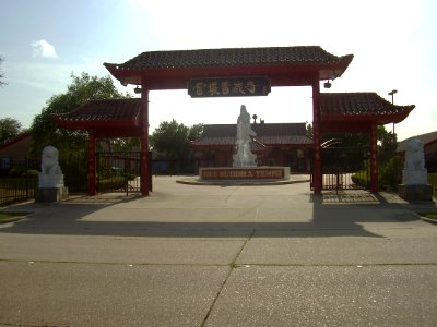 TrueBuddhaTemple1