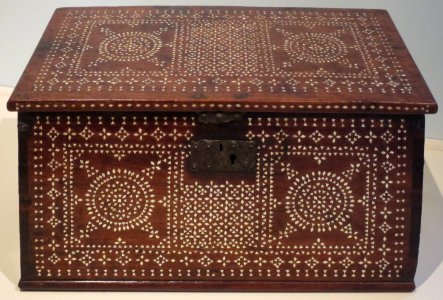 Trunk, probably Indonesia or Philippines, late 19th-early 20th century photo
