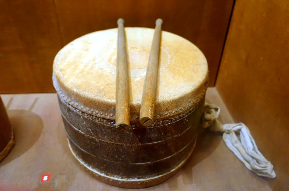 Trong chien (drum for martial music) - Vietnam Museum of Ethnology - Hanoi, Vietnam - DSC02549