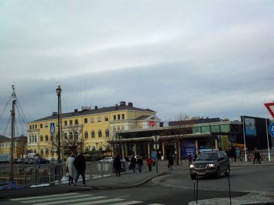Trondheim railway station photo