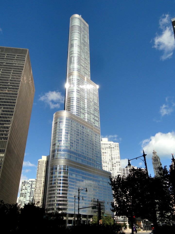 Trump International Hotel and Tower (Chicago) - DSC09403