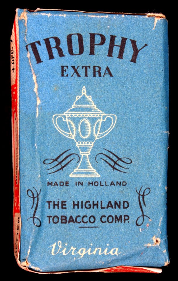 Trophy cigarettes pack, back