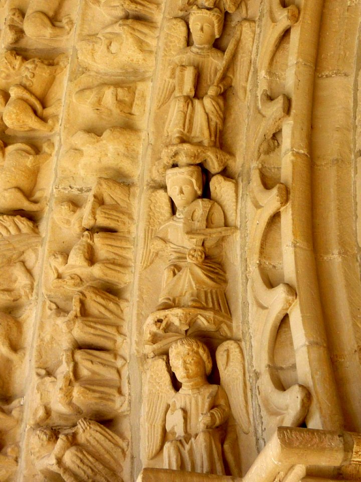 Tuesta - Iglesia de Nuestra Señora de la Asunción, pórtico 14