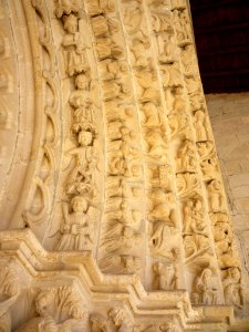 Tuesta - Iglesia de Nuestra Señora de la Asunción, pórtico 11