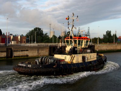 Tug 30 - ENI 06105141, Port of Antwerp pic8