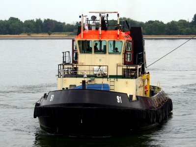 Tug 91 - ENI 06504223, Zandvlietsluis, Port of Antwerp pic3