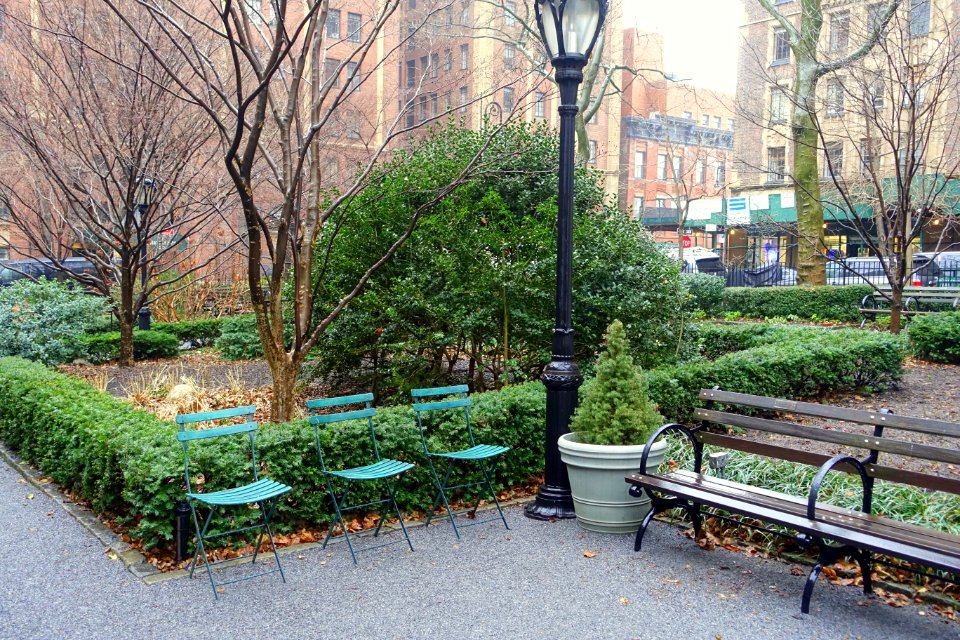 Tudor City Greens - New York City - DSC07807
