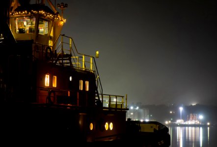 Tugboat Boss on a foggy night 4