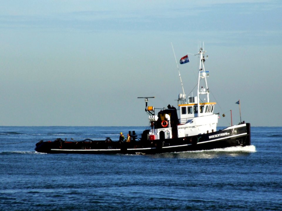 Tugboat Broedertrouw XVI - ENI 02315502 and IMO 5062352