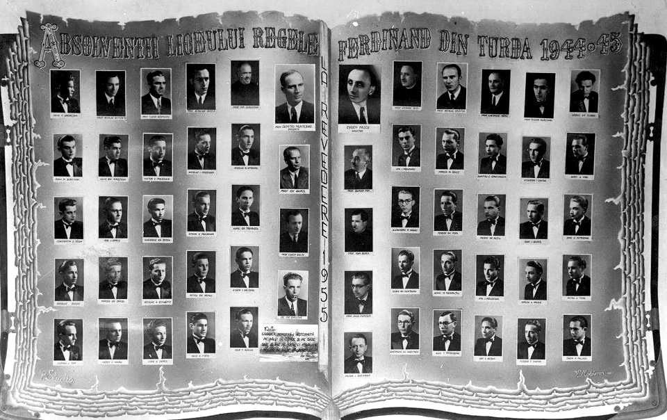 Turda, Colegiul National Mihai Viteazul, tablou absolvire promotia 1945