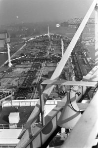 Turbine tanker Melania 210.000 ton , 30 11 1968 a.s. van stapel overzicht turb, Bestanddeelnr 921-7834