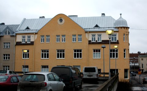 Tuomitalo Oulu 20111105