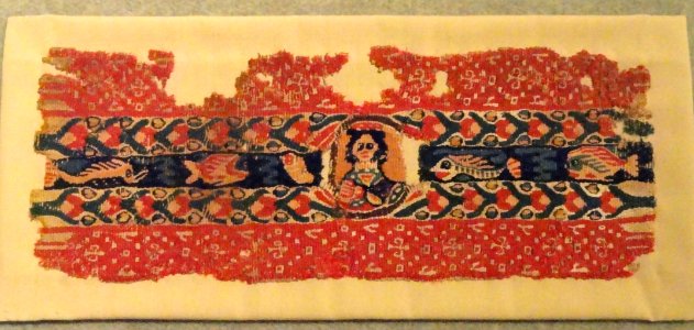 Tunic sleeve band, Egypt, 6th-7th century AD, wool and linen tapestry - Patricia Harris Gallery of Textiles & Costume, Royal Ontario Museum - DSC09396