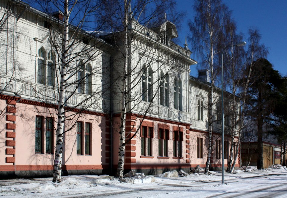 Tuira School Oulu 20120318 02