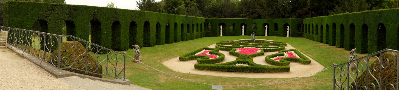 Tuin met zeemeermin, Kasteel Solvay