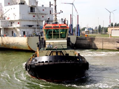 Tug 20 IMO 9247326, Port of Antwerp pic6