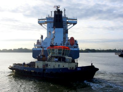 Tug 30 - ENI 06105141, Port of Antwerp pic10
