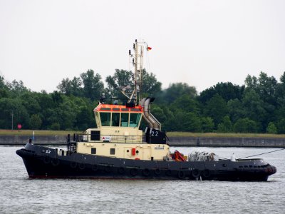 Tug 22 - IMO 9247340, Zandvlietsluis, Port of Antwerp, pic1