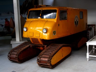 Tucker Sno-Cat pic2