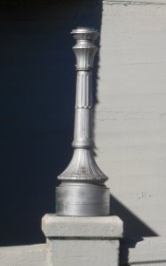 Tucson 6th Avenue underpass lamppost 1