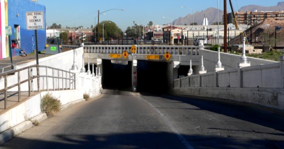 Tucson 6th Avenue underpass from S 1