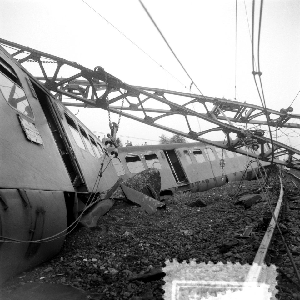 Treinontsporing Sloterdijk, Bestanddeelnr 904-7906