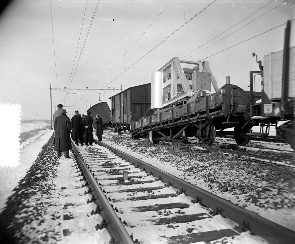 Treinontsporing Duivendrecht, Bestanddeelnr 907-5906