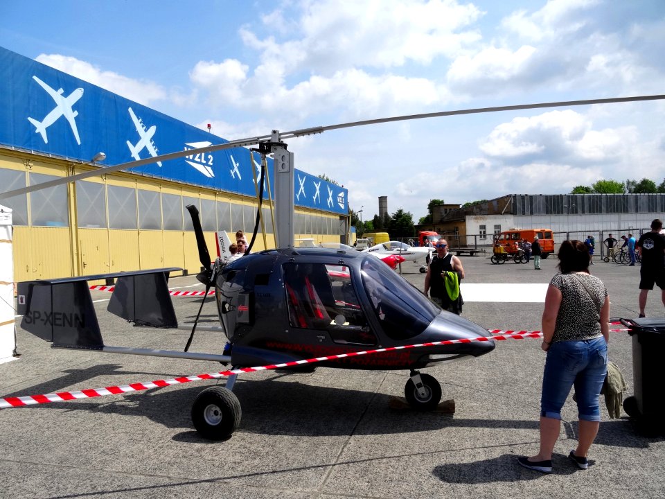 Trendak Taurus - Bdg Air Fair 17 5-2016