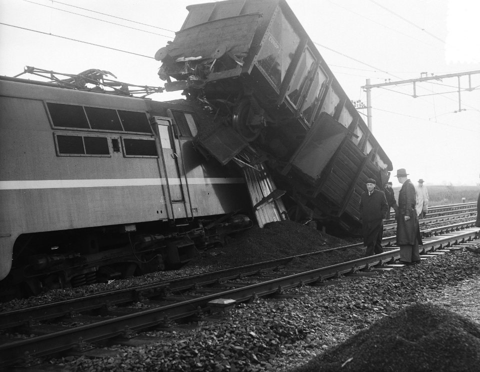 Treinontsporing Duivendrecht, Bestanddeelnr 906-7457