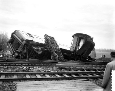 Treinongeluk bij Woerden, overzicht van de situatie op dinsdagmorgen, Bestanddeelnr 911-8094