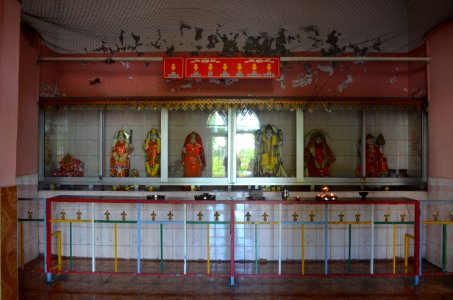 Triolet,Maheswarnath Mandir, Temple 2, interieur, right side