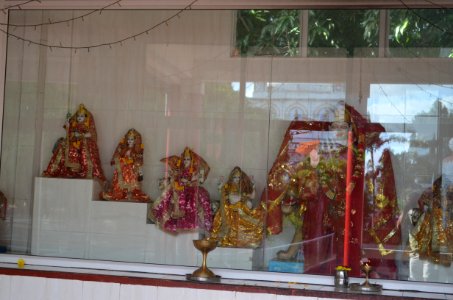 Triolet,Maheswarnath Mandir, Temple 3, interieur right side