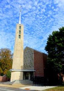 Trinity Chapel - Boston College Law School - Newton, MA - DSC07324