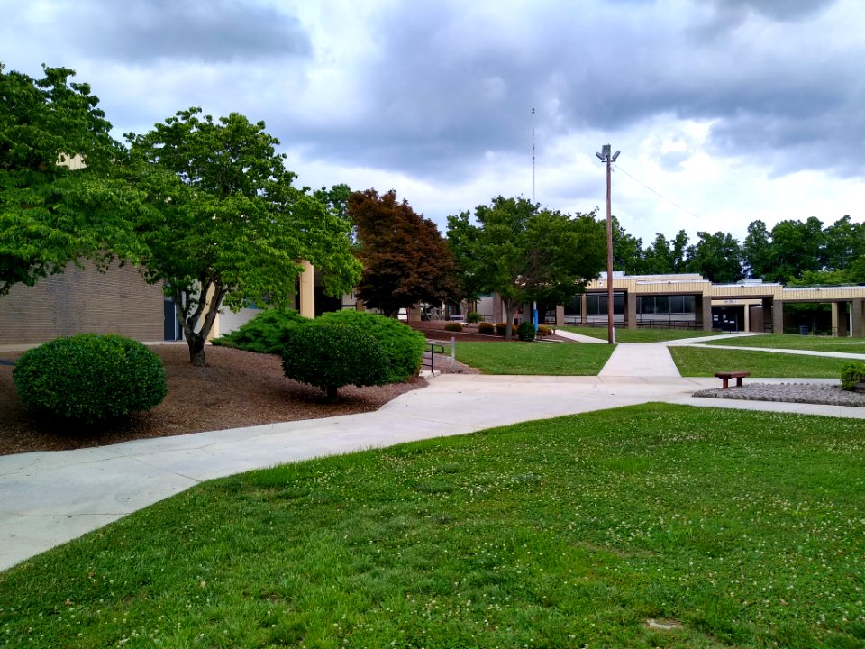 Trinity High School (North Carolina) 3