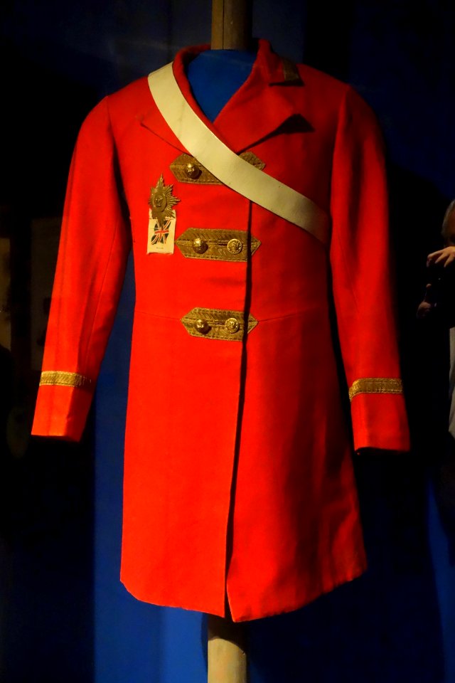 Treaty coat owned by Old Sun, Siksika, 1877 - Glenbow Museum - DSC01081