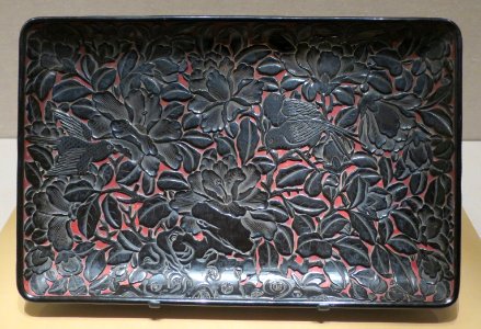Tray with peonies and birds, Ming dynasty, carved lacquer, Metropolitan Museum of Art photo