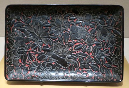 Tray with peonies and birds, Ming dynasty, carved lacquer, Metropolitan Museum of Art