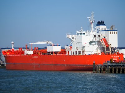 TRF Bergen (ship, 2015) IMO 9692246, Amerikahaven, Port of Amsterdam pic3