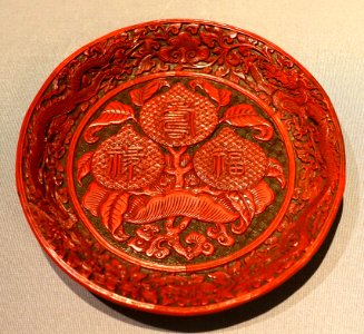 Tray with peaches design, China, Ming dynasty, Jiajing era, 1522-1566 AD, carved lacquer - Tokyo National Museum - Tokyo, Japan - DSC08297