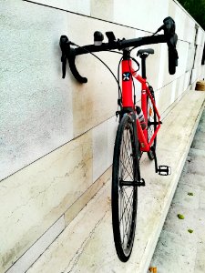 Triban 500 red on wall