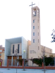 Tres Cantos - Iglesia de Santa María Madre de Dios 1 photo