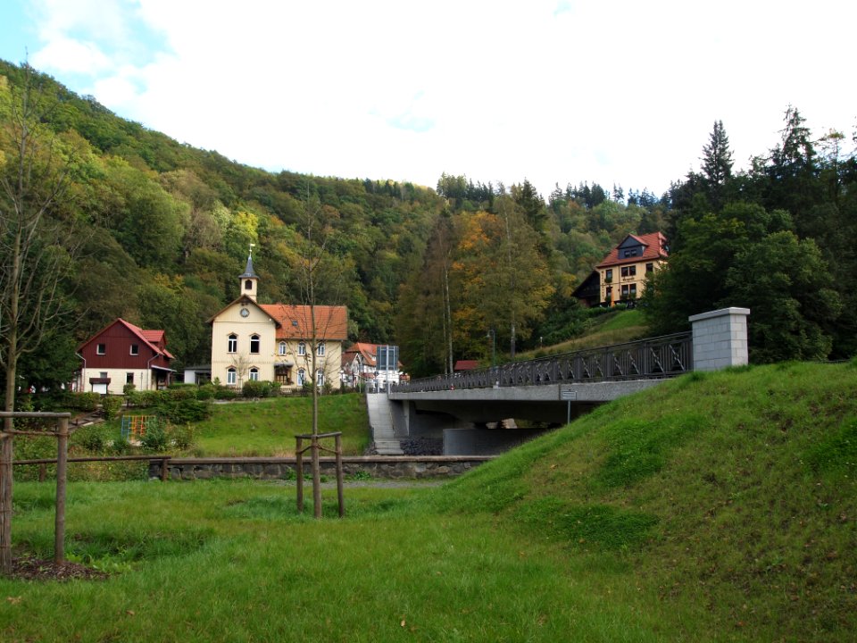 Treseburg Bruecke Kirche