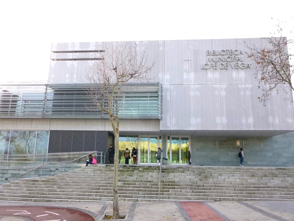 Tres Cantos - Biblioteca Municipal Lope de Vega 4
