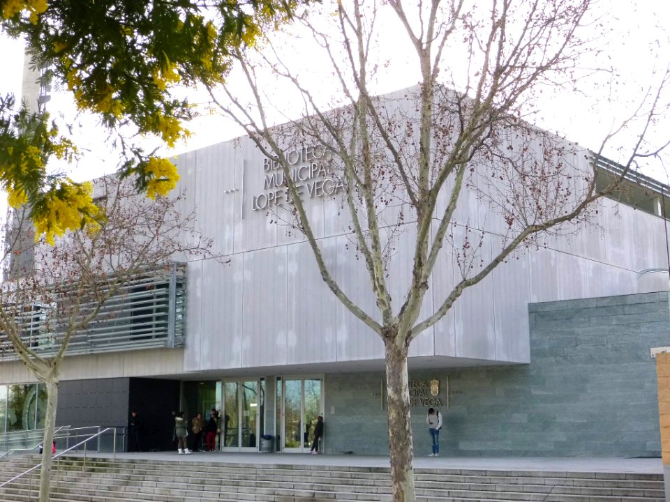 Tres Cantos - Biblioteca Municipal Lope de Vega 5