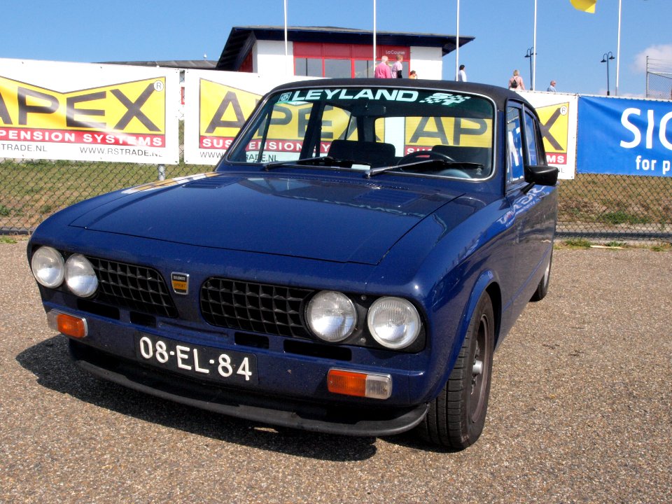 Triumph DOLOMITE SPRINT dutch licence registration 08-EL-84 pic1